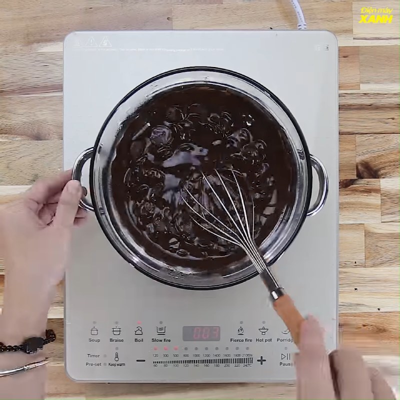 Bước 1 Đun chảy socola Chocolate Truffle