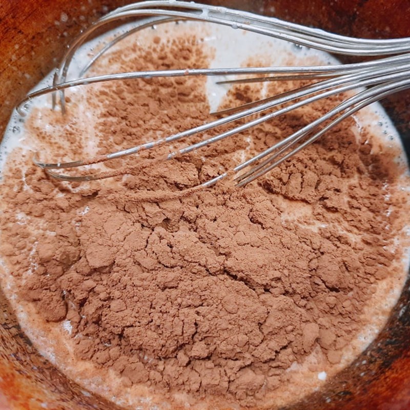 Bước 3 Làm nhân kem socola Bánh mì nhân socola chảy (công thức được chia sẻ từ người dùng)