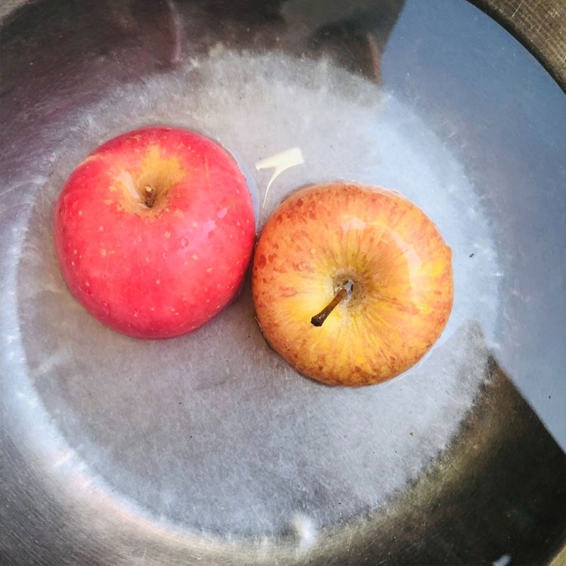 Bước 1 Sơ chế nguyên liệu Nước ép táo dứa