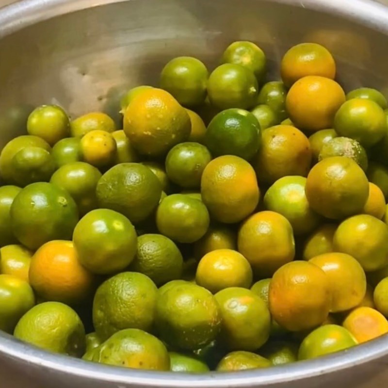 Bước 1 Sơ chế tắc Tắc xí muội (công thức được chia sẻ từ người dùng)