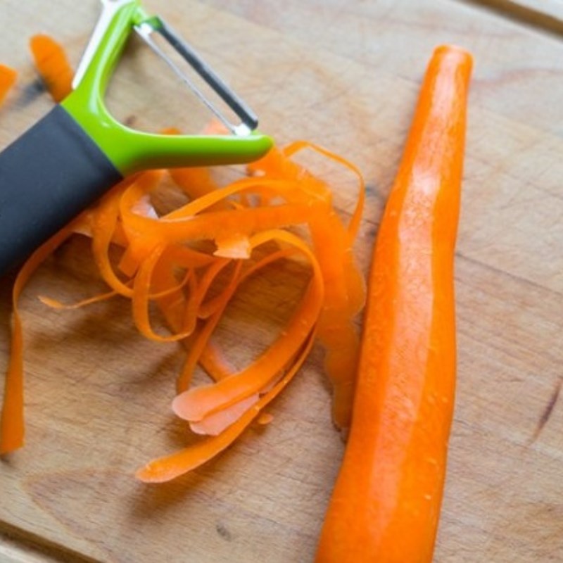 Bước 2 Sơ chế rau củ Cơm chiên hến