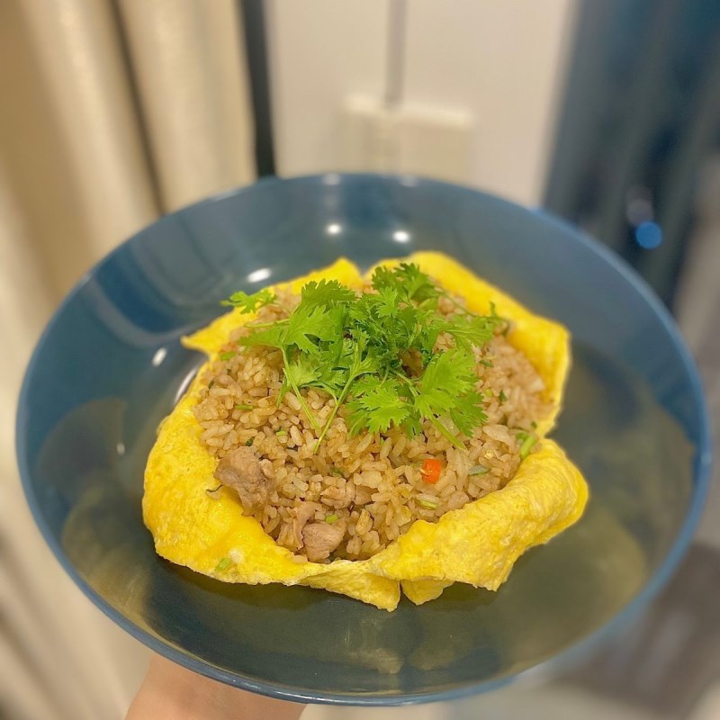 Step 5 Final Product Thai-style shrimp paste fried rice (recipe shared by users)