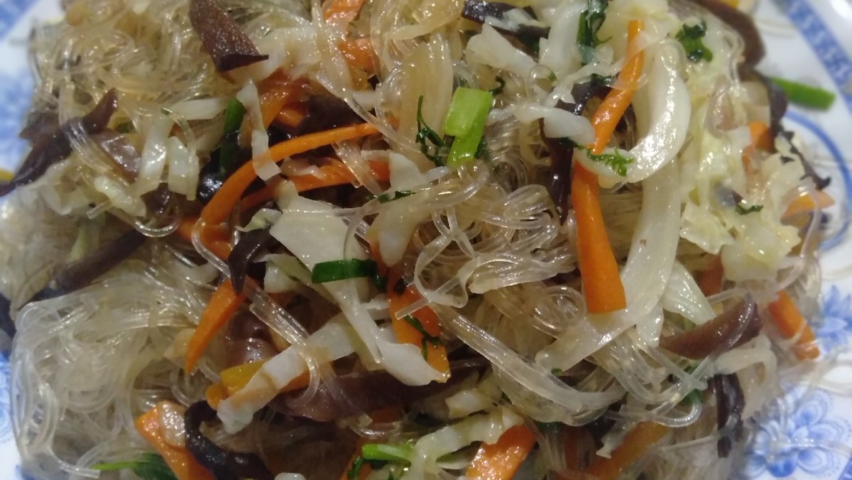Xúc xích Cách làm miến xào bắp cải Thổi bùng cảm hứng ẩm thực
