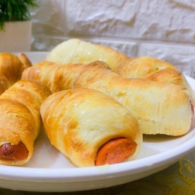 Cách làm bánh mỳ cuộn