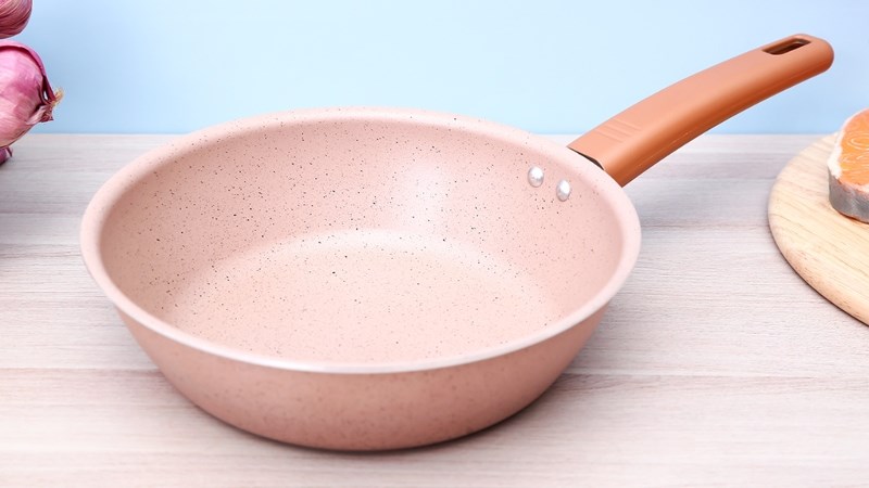 Chảo nh&ocirc;m chống d&iacute;nh đ&aacute;y từ Elmich EL5734MN/EL5736MN