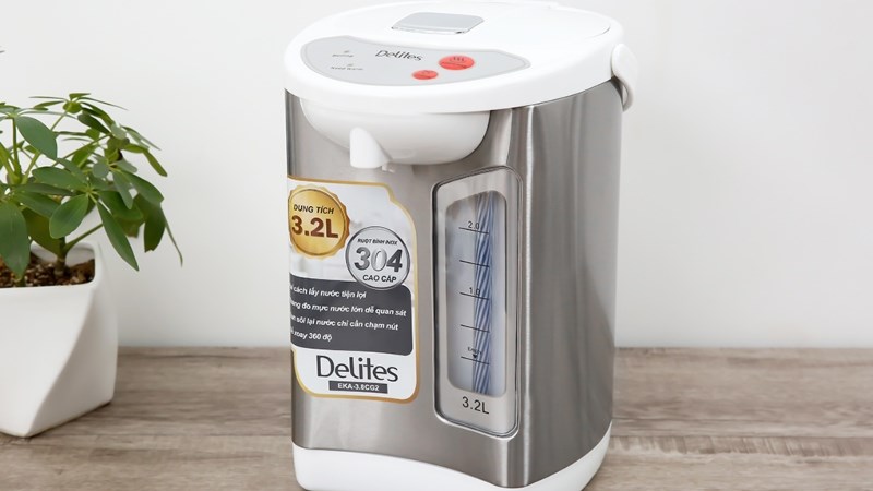 B&igrave;nh thủy điện Delites