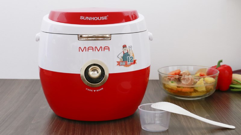 Nồi cơm điện Sunhouse Mama 1.8 l&iacute;t SHD 8661