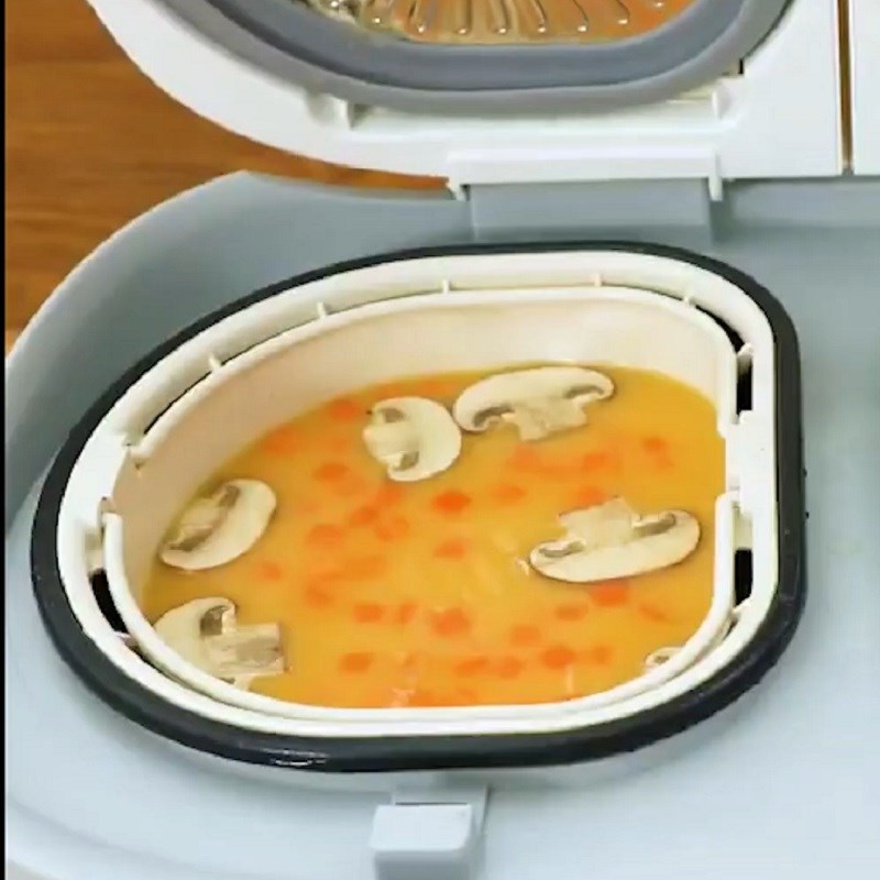 Bước 3 Cho vào nồi nấu Hướng dẫn nấu ăn với nồi cơm 2 ngăn đa năng Sharp 1.8 lít KN-TC50VN-SL