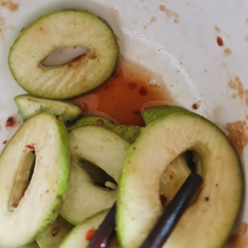 Bước 3 Lắc xoài Xoài dầm (lắc) xí muội