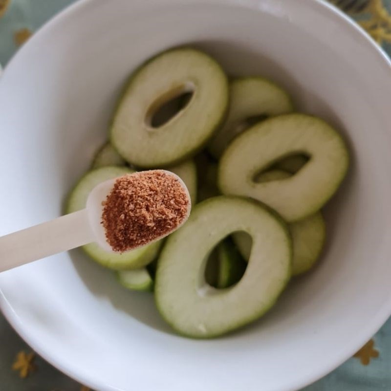 Bước 2 Làm muối nêm Xoài dầm (lắc) xí muội