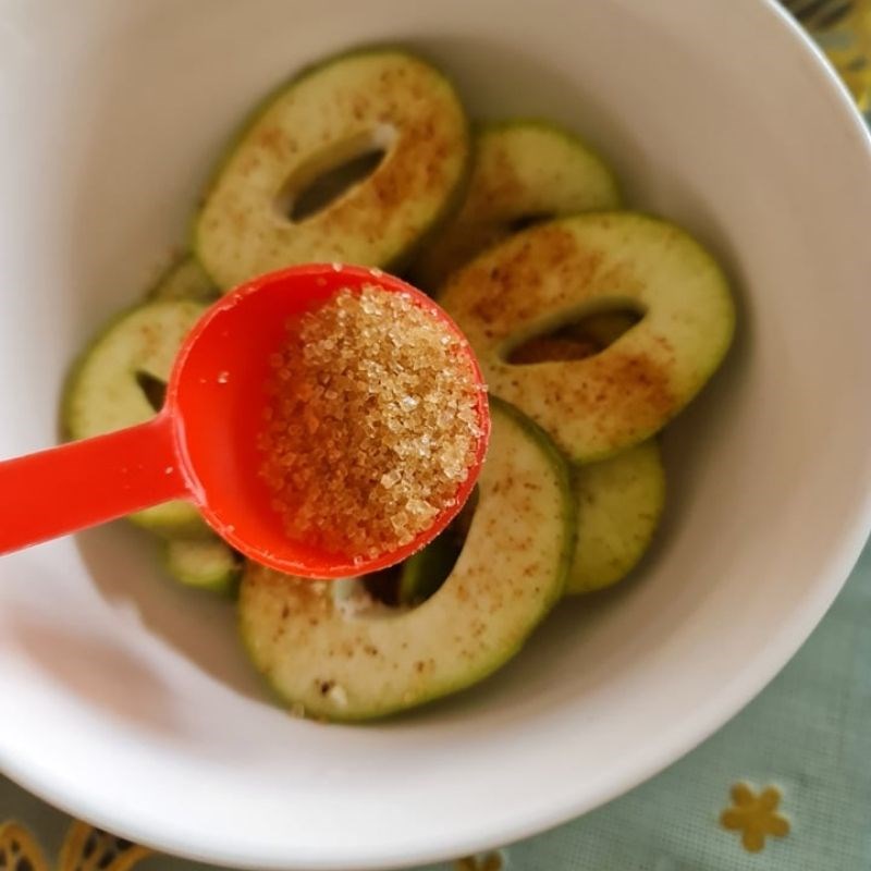 Bước 2 Làm muối nêm Xoài dầm (lắc) xí muội