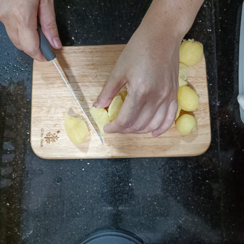 Bước 2 Sơ chế nguyên liệu Cháo tim heo nấu khoai tây