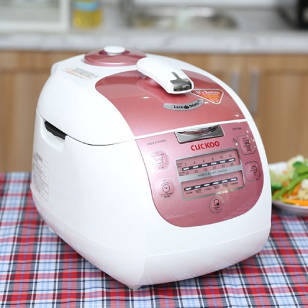 Nồi cơm trắng điện tử áp suất Cuckoo 1.8L CRP-G1015M