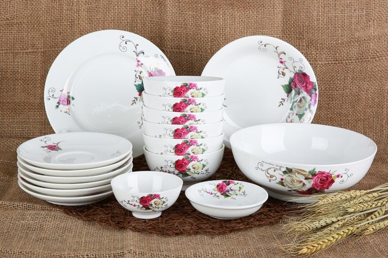 Bộ t&ocirc; ch&eacute;n dĩa sứ Minh Ch&acirc;u BQ17 hoa hồng