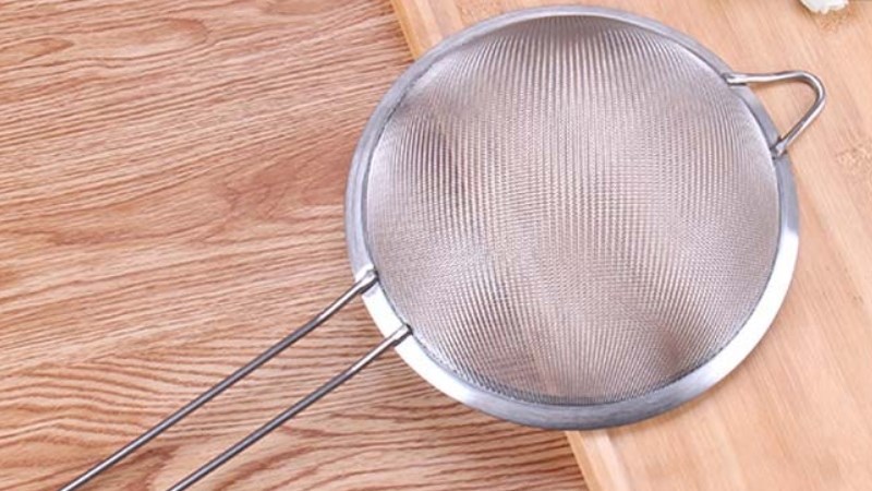 C&aacute;ch t&aacute;ch vỏ hạt k&ecirc; theo phương ph&aacute;p truyền thống