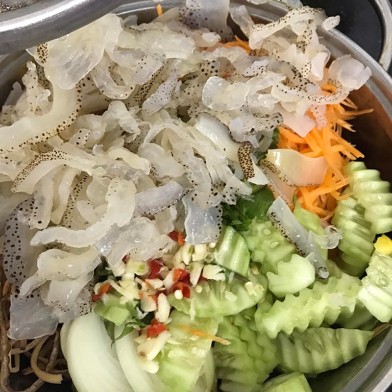 Bước 3 Chế biến Nộm sứa hoa chuối (Công thức chia sẻ từ người dùng)