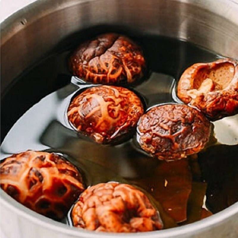 Bước 1 Sơ chế nguyên liệu và nấu nước dùng Mì lạnh Naengmyeon-bibim