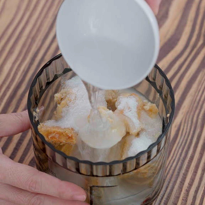 Bước 2 Xay hỗn hợp chao Nước chấm chao