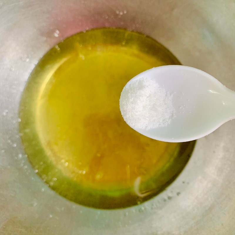 Bước 3 Đánh lòng trắng trứng Bánh bông lan ngựa vằn