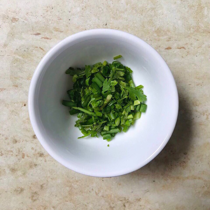 Bước 1 Sơ chế nguyên liệu Cải thảo xào thịt bò (Công thức được chia sẻ từ người dùng)