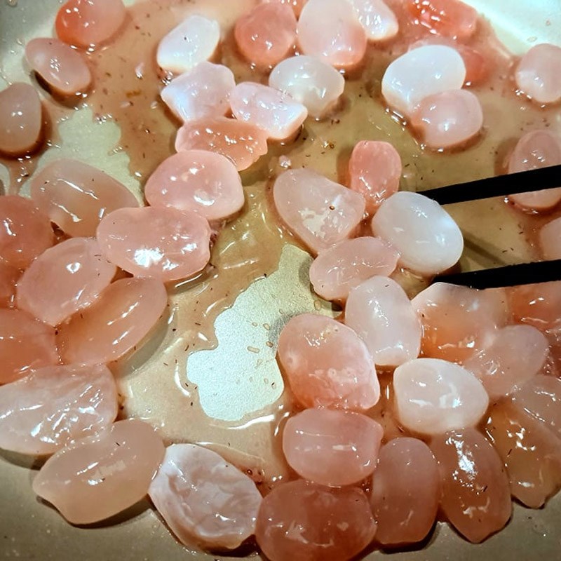 Bước 3 Làm hạt đác rim dâu tây Hạt đác rim dâu tây