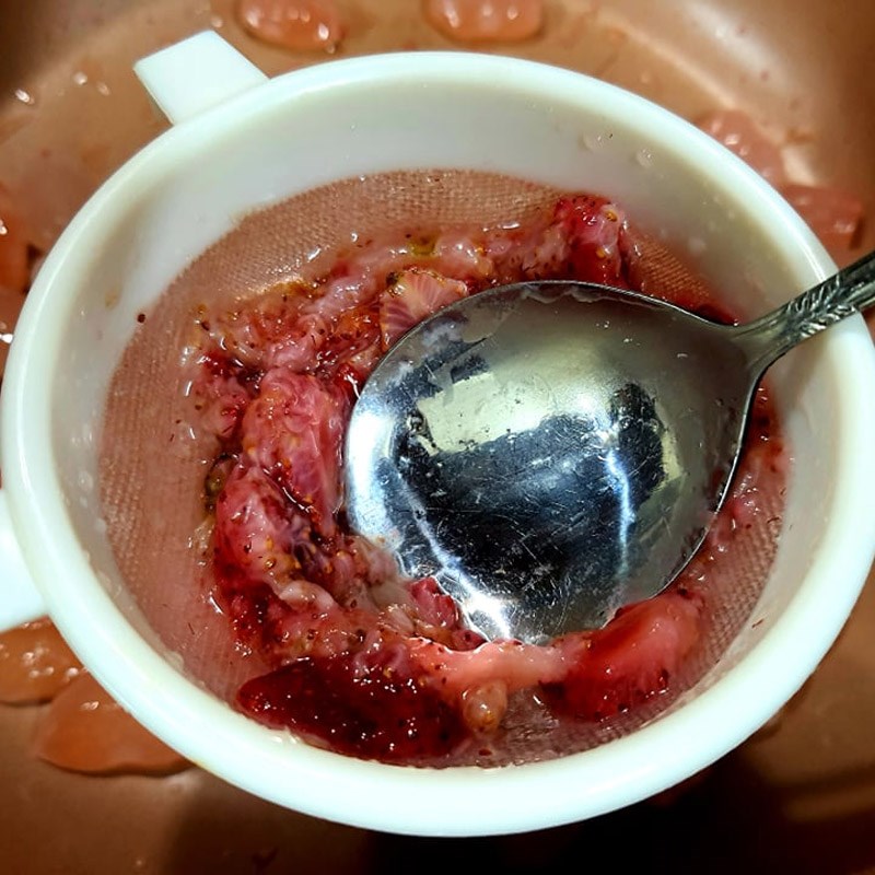 Bước 3 Làm hạt đác rim dâu tây Hạt đác rim dâu tây