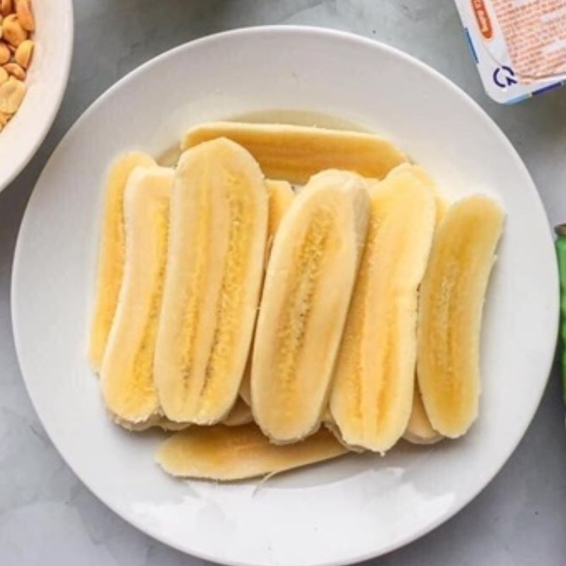 Bước 1 Sơ chế nguyên liệu Kem chuối