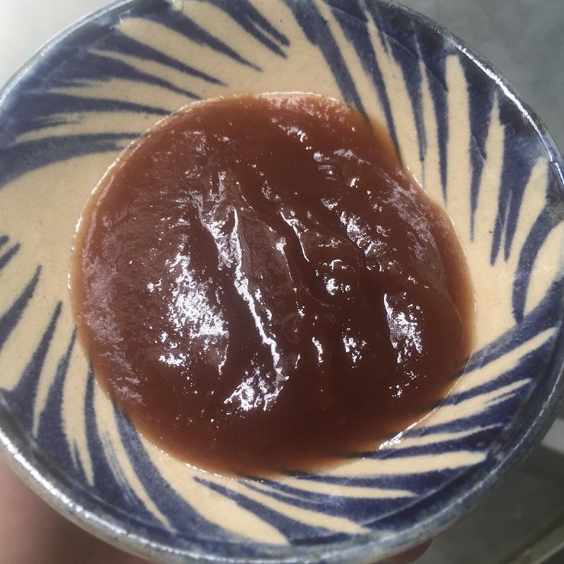 Bước 1 Sơ chế nguyên liệu Sò lụa xào me