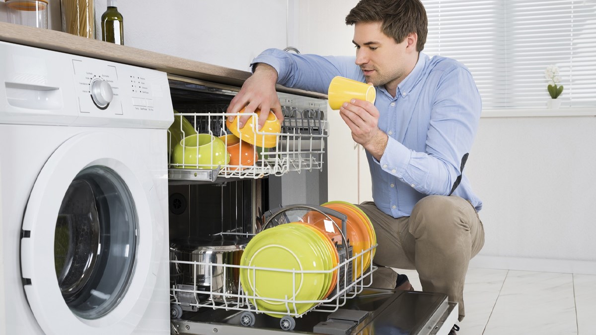 Nên mua máy rửa bát Bosch SMS6ZCI49E hay Bosch SMS6ZCI16E?