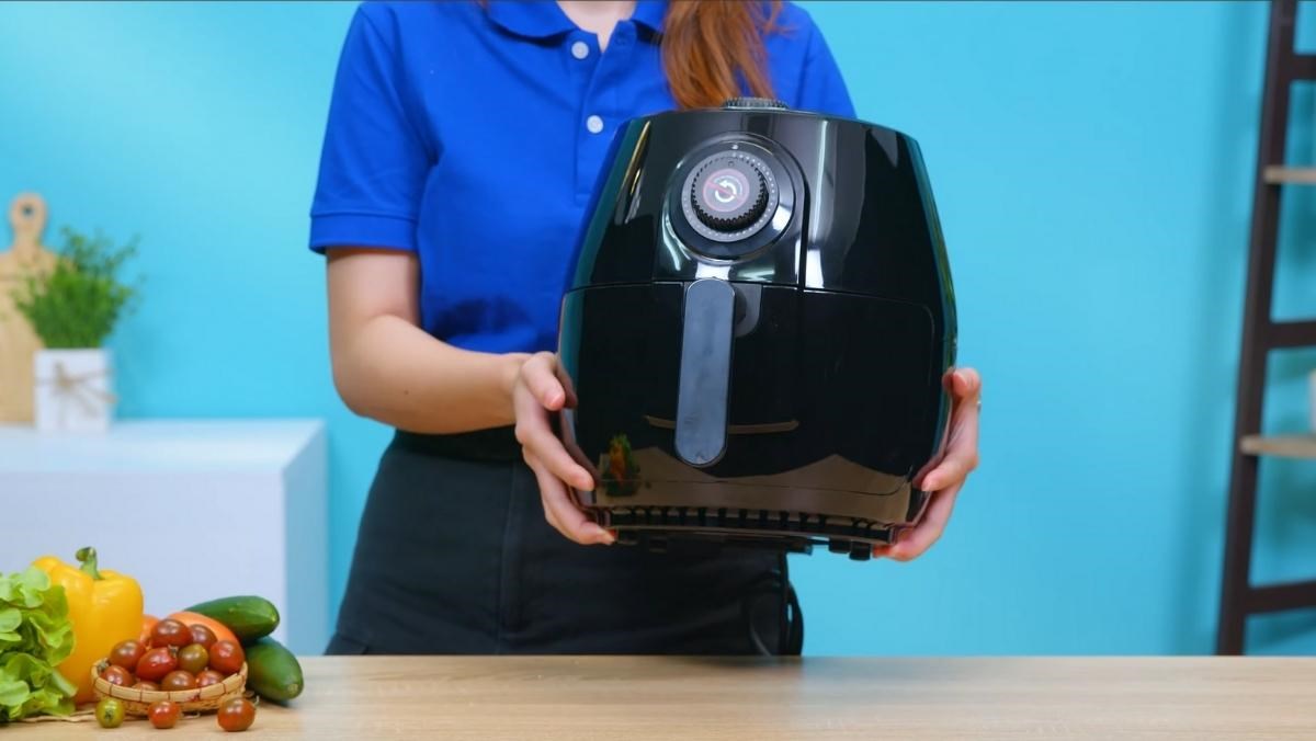 So sánh các hãng nồi chiên không dầu nút vặn