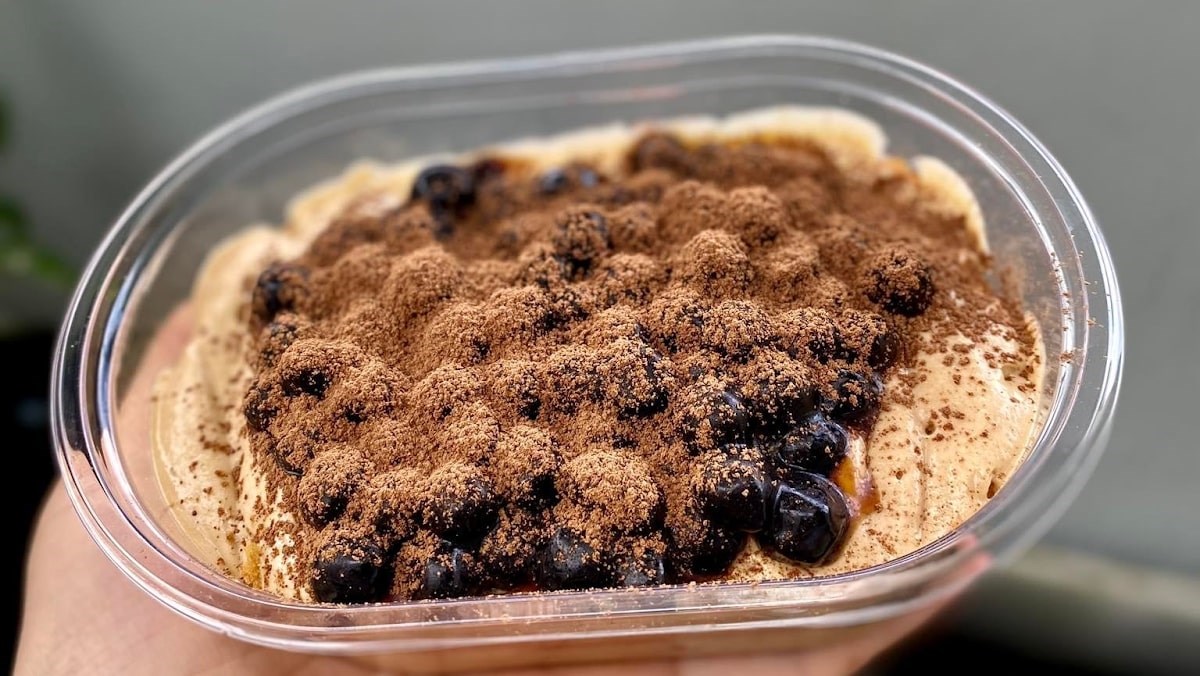 Bánh bông lan trân châu đường đen (Công thức được chia sẻ từ người dùng)