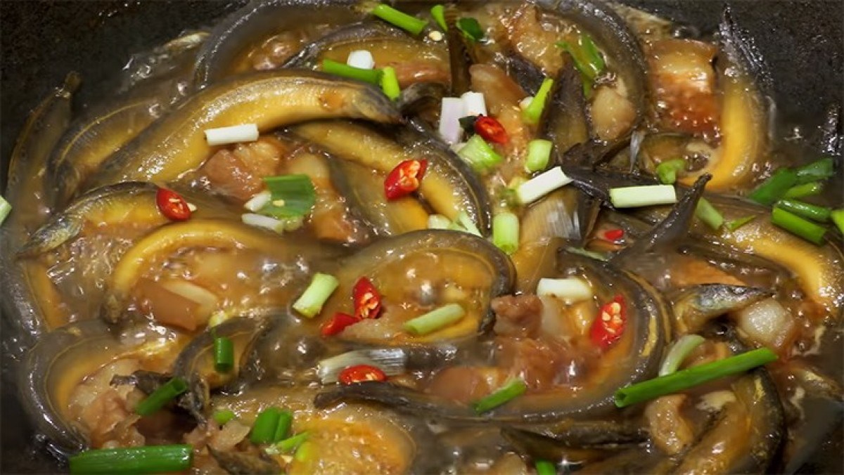 Cá chạch kho tiêu