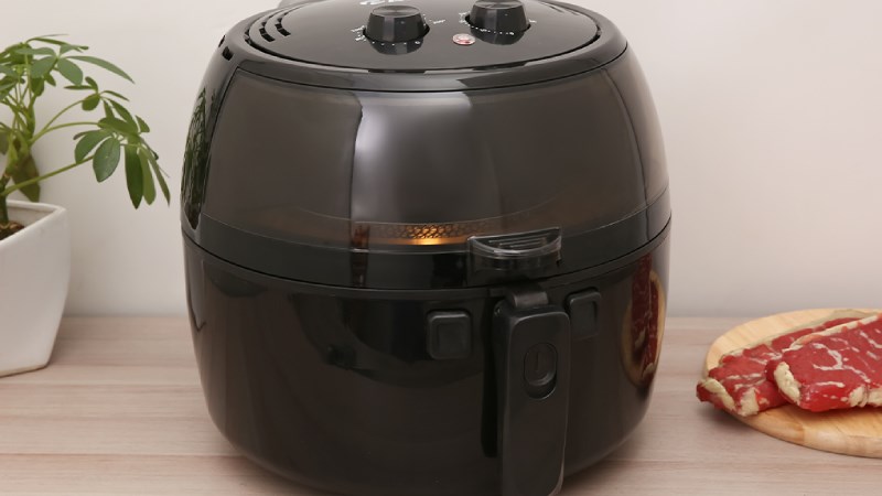 Nhược điểm nồi chi&ecirc;n kh&ocirc;ng dầu n&uacute;t vặn Rapido