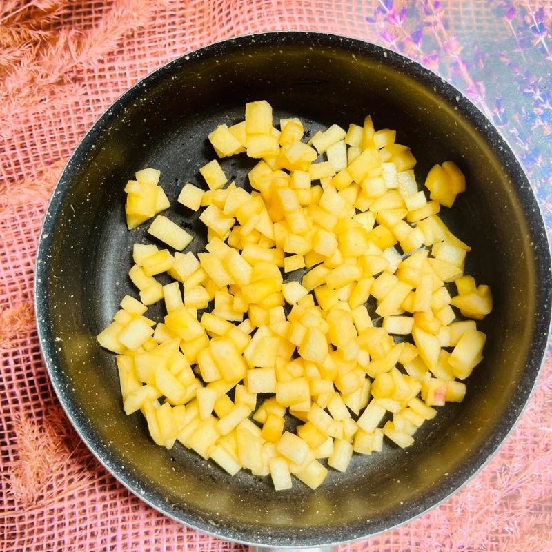 Bước 3 Làm phần nhân táo quế Bánh khoai lang nướng nhân táo quế