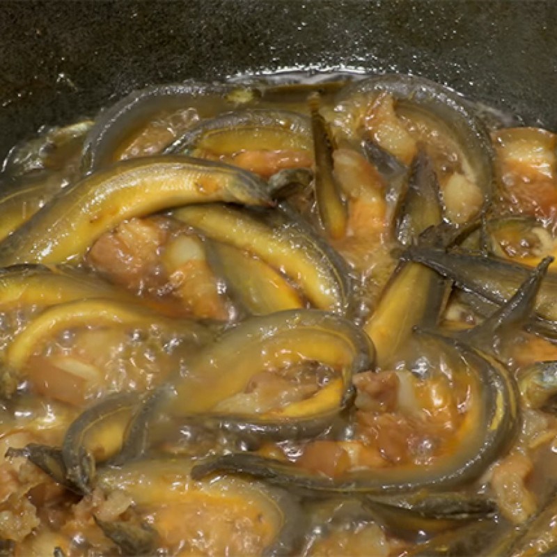 Bước 3 Kho cá chạch Cá chạch kho tiêu