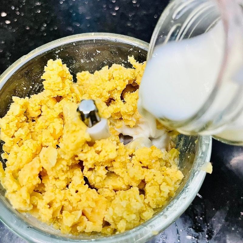 Bước 2 Làm vỏ bánh khoai lang Bánh khoai lang nướng nhân táo quế