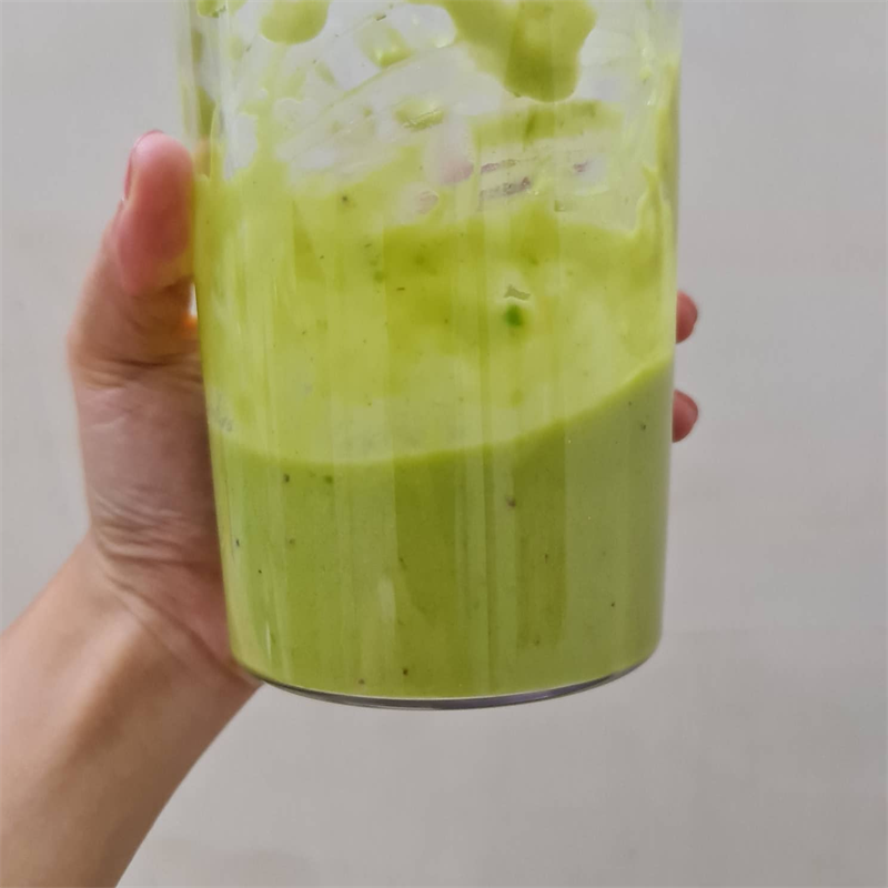 Bước 2 Xay sinh tố Sinh tố bơ chuối