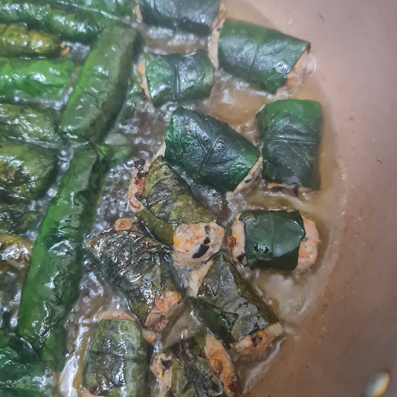 Bước 4 Chiên chả Chả cuốn lá xương sông (Công thức được chia sẻ từ người dùng)