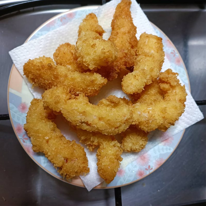 Bước 3 Chiên tôm Sushi tôm tempura chiên giòn