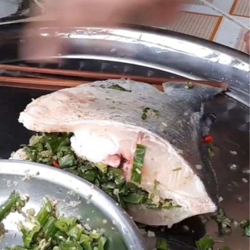 Bước 3 Hấp cá Cá chim hấp bia