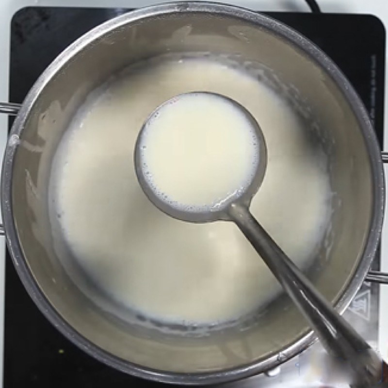 Bước 3 Khuấy tan kẹo Marshmallow Pudding sữa kẹo xốp Marshmallow