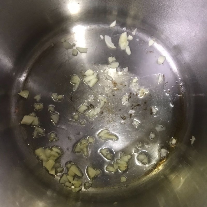 Bước 2 Nấu canh Canh bầu nấu trứng
