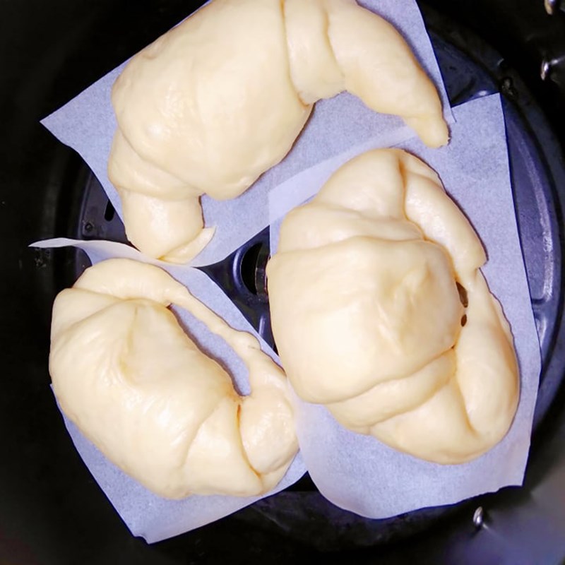 Bước 4 Nướng bánh  Bánh mì cua sữa dừa