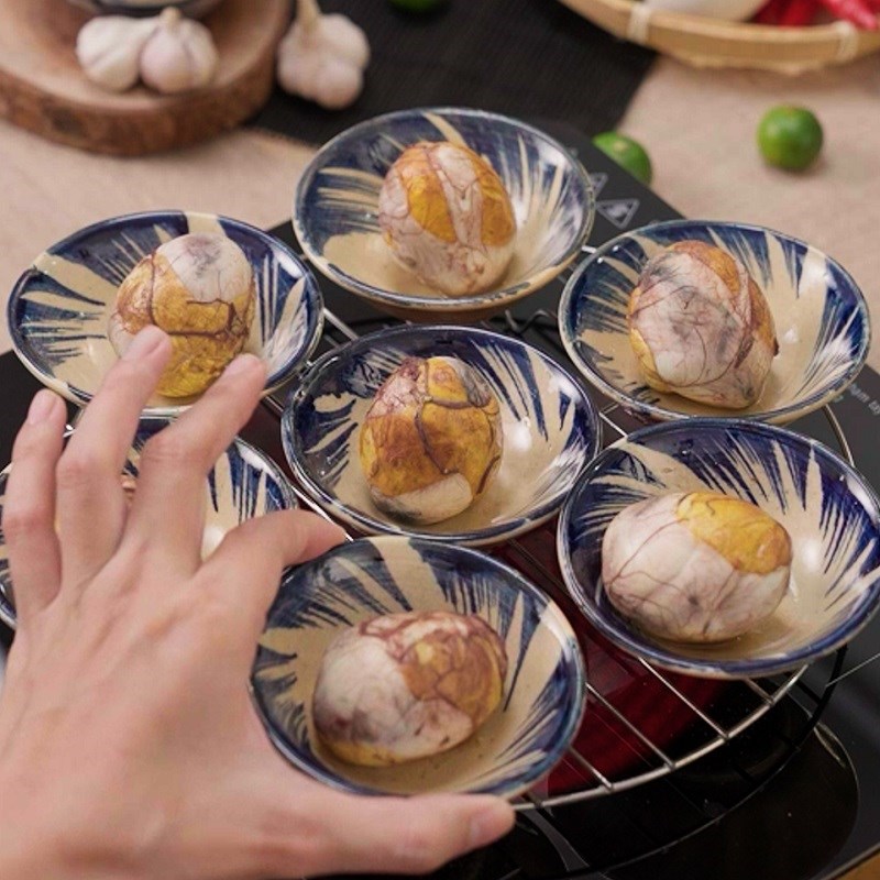 Bước 3 Nướng trứng vịt lộn Vịt lộn nướng sốt ớt