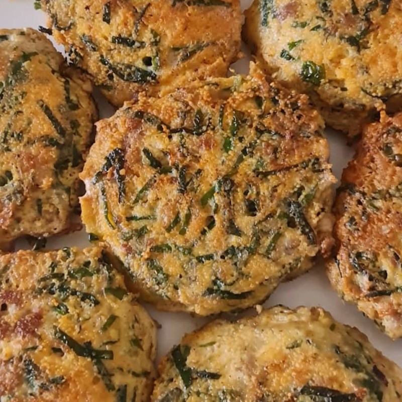 Bước 4 Thành phẩm Trứng cá chép chiên lá lốt (công thức được chia sẻ từ người dùng)