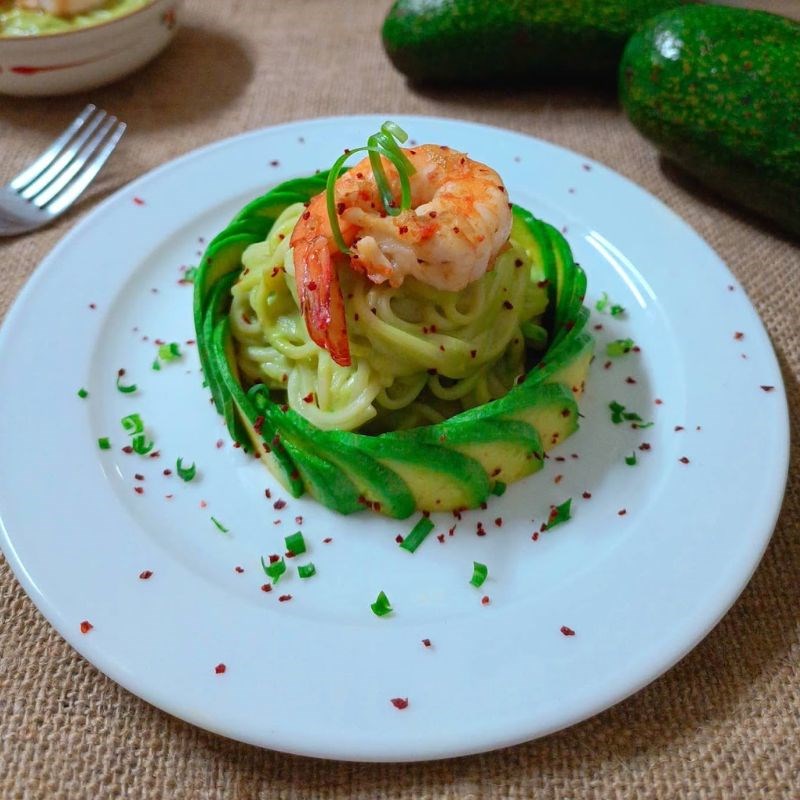 Bước 5 Thành phẩm Mì Ý sốt kem trái bơ