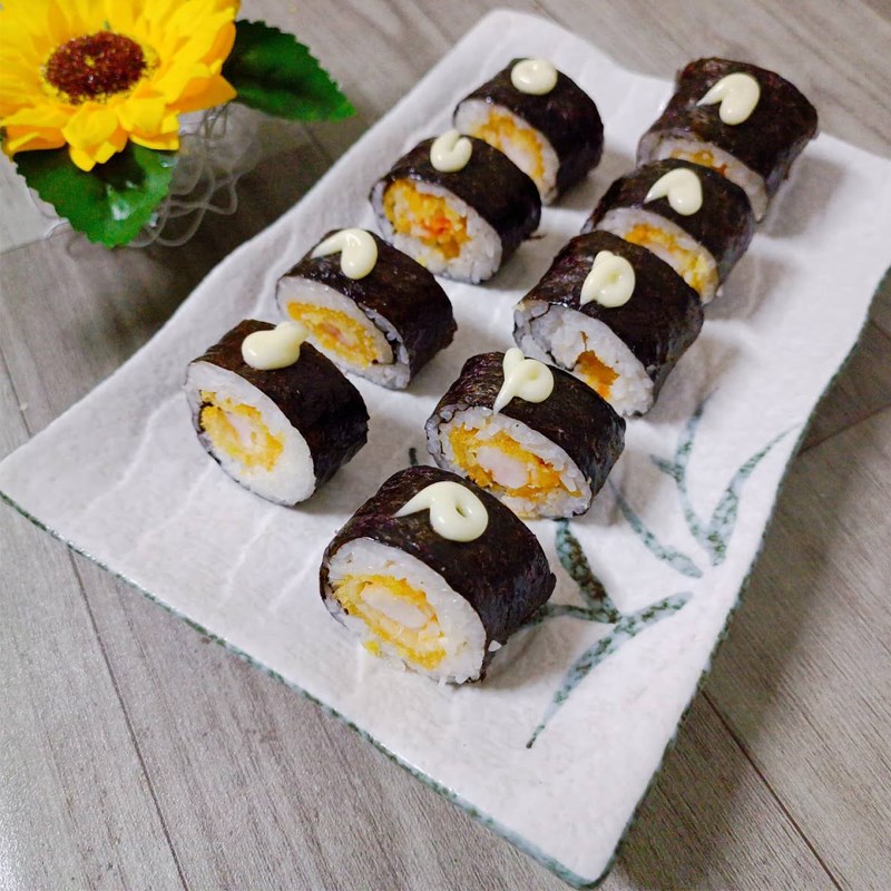 Bước 6 Thành phẩm Sushi tôm tempura chiên giòn