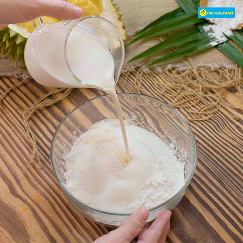 Bước 2 Trộn bột bánh mochi Bánh mochi nhân kem sầu riêng