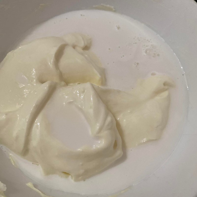Bước 4 Trộn hỗn hợp whipping Cheesecake cà phê (Công thức được chia sẻ từ người dùng)