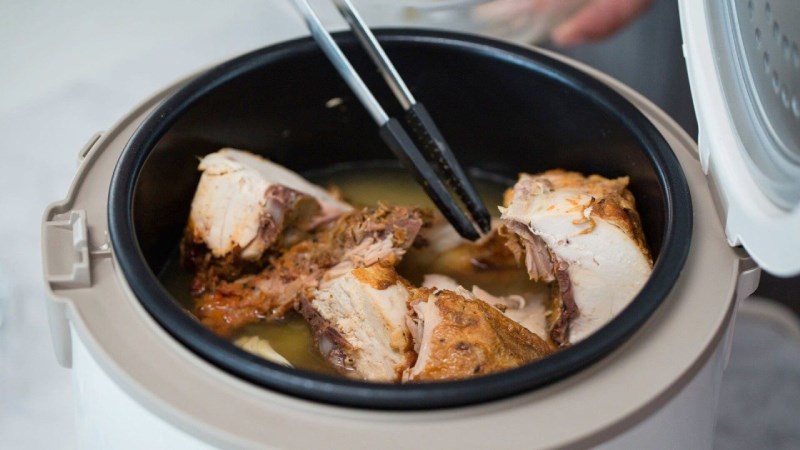 D&ugrave;ng nồi cơm điện để nấu m&oacute;n ăn kh&aacute;c cơm